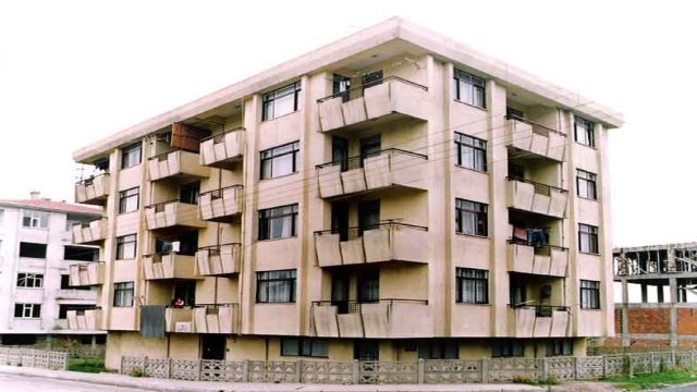 Yarımca Erenkaya Apartmanı